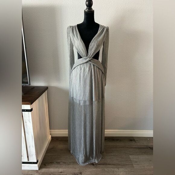 V-Neck Backless Hollow Out Maxi Dress M - Picture 2 of 2
